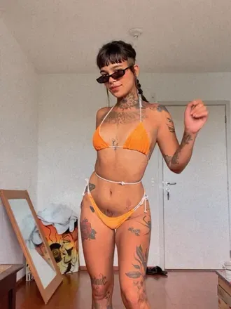 OnlyFans cuenta suicidevvic avatar 1