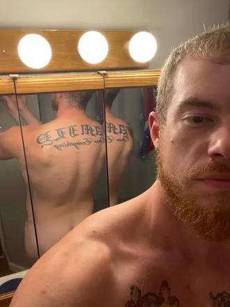 OnlyFans cuenta gingerbearman94 header 2