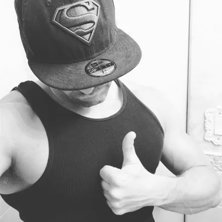 OnlyFans account  z888crazy header 2