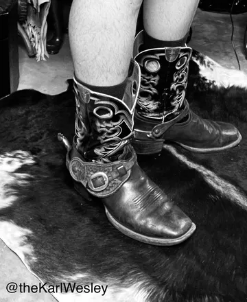 OnlyFans cuenta anoncowboybttm header 2