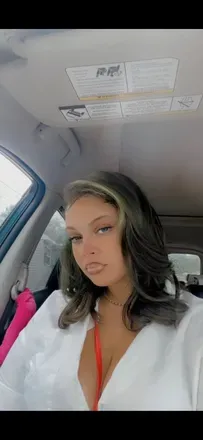 OnlyFans account  ratedrenae avatar 1