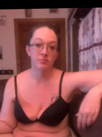 OnlyFans cuenta curvycarli header 2