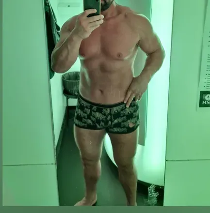 OnlyFans cuenta mrstrongxox avatar 1