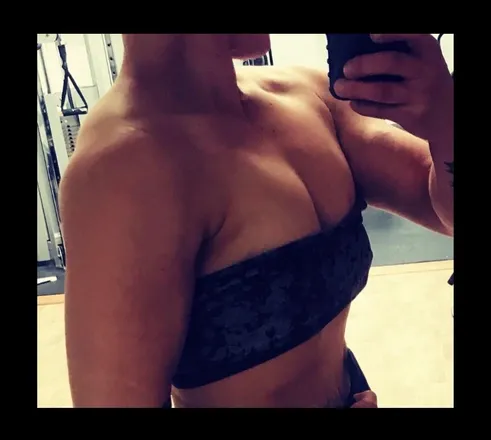 OnlyFans cuenta jkatestrong header 2