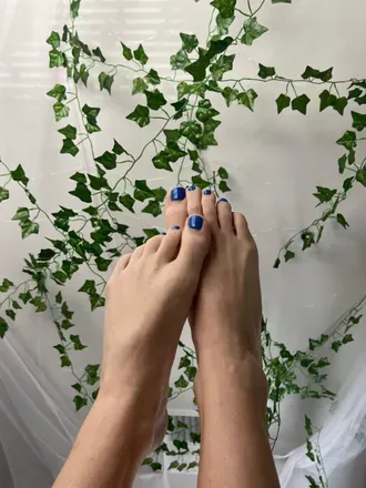 OnlyFans cuenta rosemillr header 2