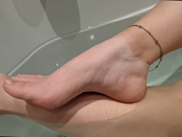 OnlyFans cuenta solefulwhispers header 2
