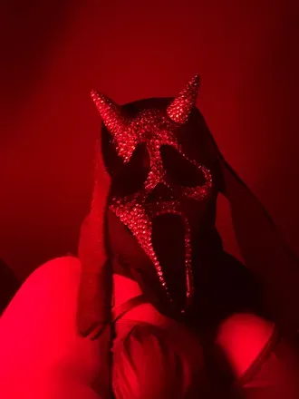 OnlyFans cuenta emihatesyou avatar 1