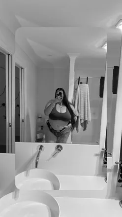 OnlyFans cuenta sicksadsarahh header 2