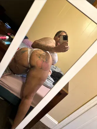 OnlyFans cuenta mysterycherri header 2