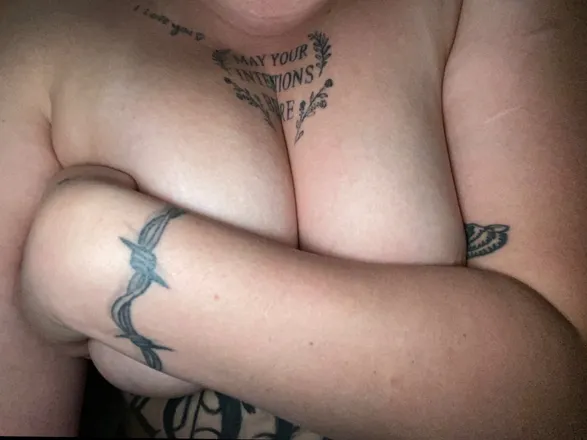 OnlyFans cuenta babyybrooklynnn header 2