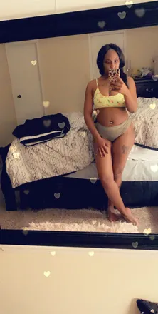 OnlyFans cuenta ashleyp24 header 2