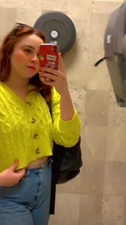 OnlyFans account  yazminestrada header 2