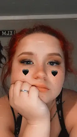 OnlyFans cuenta chloee_bitchh header 2