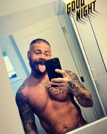 OnlyFans cuenta pizzaman00 avatar 1