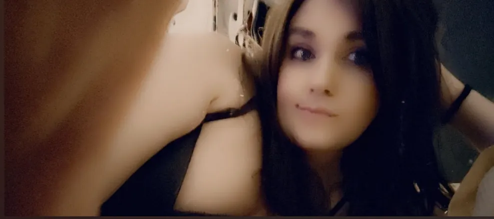 OnlyFans account  sweetbabymuthafuckinme header 2