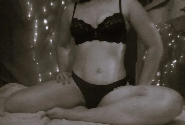 OnlyFans cuenta mommasecrets header 2