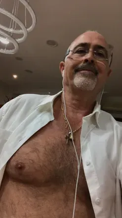 OnlyFans cuenta hotdaddy2024 avatar 1