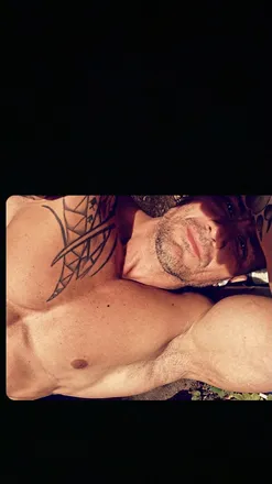 OnlyFans cuenta dudechamp header 2