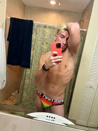 OnlyFans cuenta andrewwintersxxx avatar 1