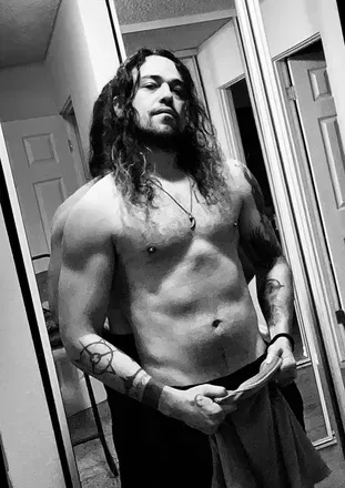 OnlyFans cuenta ellobomalo avatar 1