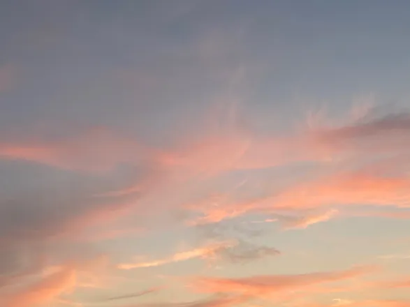 OnlyFans cuenta honey.moon19 header 2
