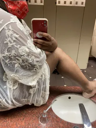 OnlyFans cuenta selenaonlyfan avatar 1