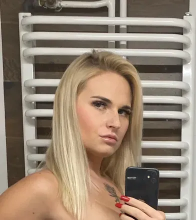 OnlyFans account  atomicts avatar 1