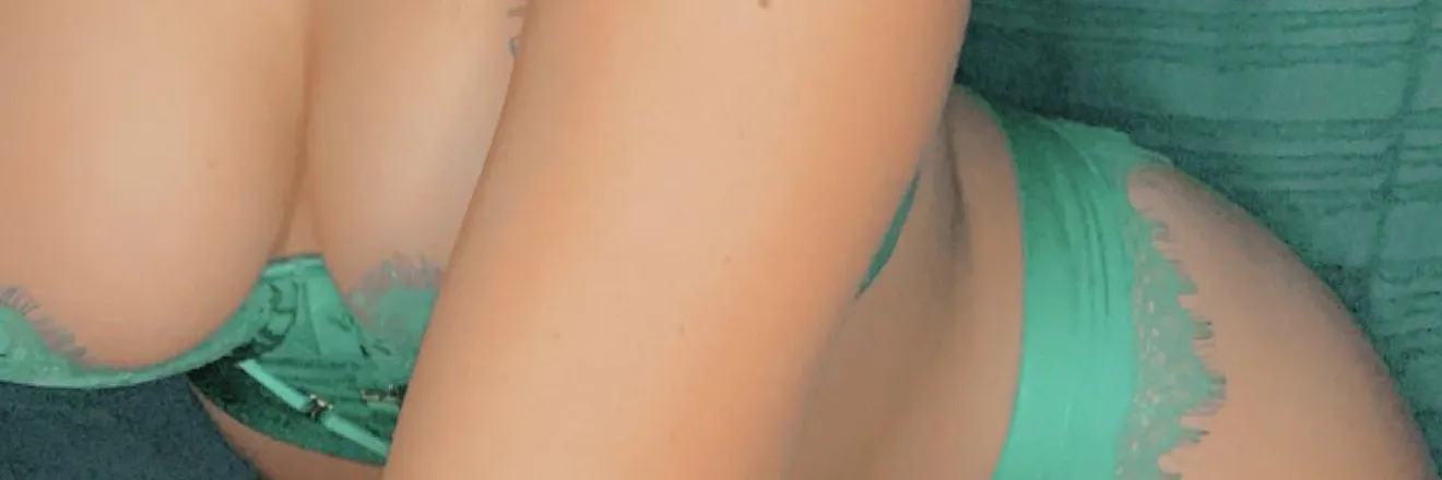 OnlyFans cuenta stephkonlyfans header 2