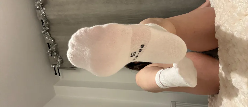 OnlyFans cuenta servemaddiez header 2