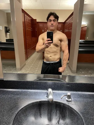 OnlyFans cuenta gurico header 2