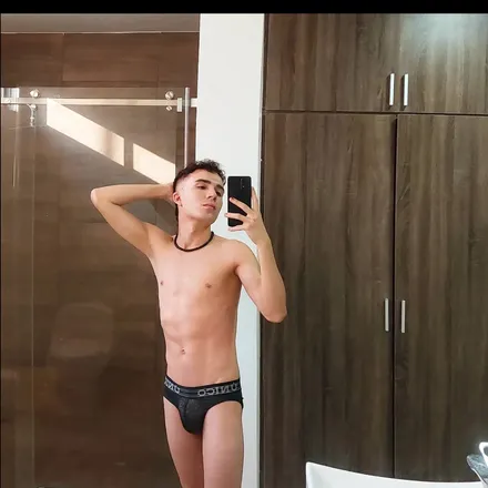 OnlyFans cuenta johan.aarias header 2