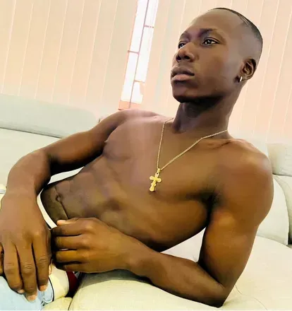 OnlyFans cuenta calvinsousaxxx header 2