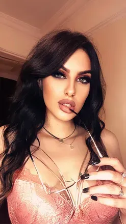 OnlyFans cuenta ivykim2002 avatar 1