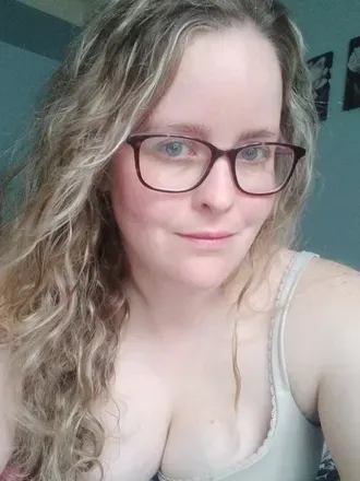 OnlyFans cuenta sexymama2235 header 2