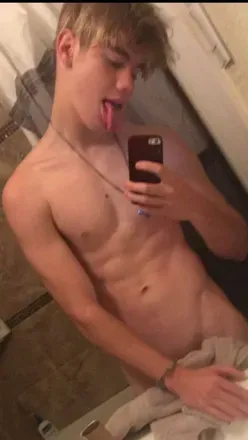 OnlyFans cuenta lil_p33n avatar 1