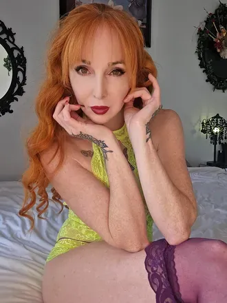 OnlyFans account  caelyx avatar 1