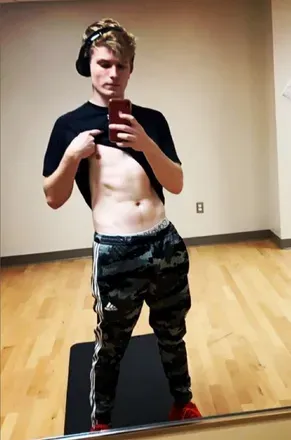 OnlyFans account  lancegold13 avatar 1