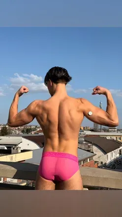 OnlyFans cuenta mynameisedo header 2