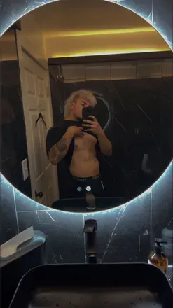 OnlyFans cuenta toniwitdatommy avatar 1