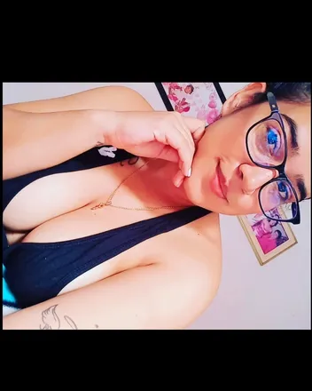 OnlyFans cuenta jazmin-93 header 2