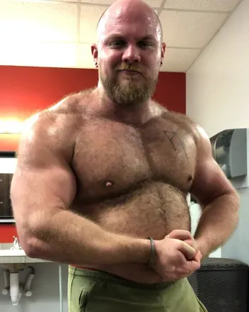 OnlyFans account  gingerrilla avatar 1