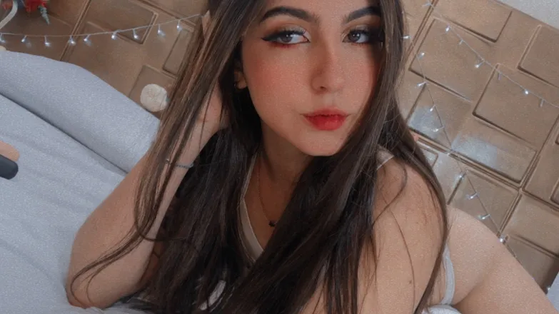 OnlyFans cuenta honeyblue1 header 2