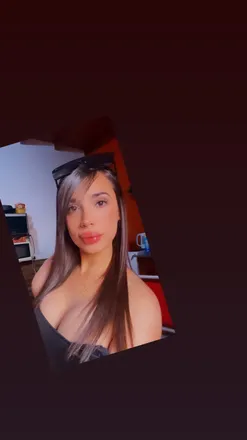 OnlyFans cuenta nikiiiabrilll avatar 1