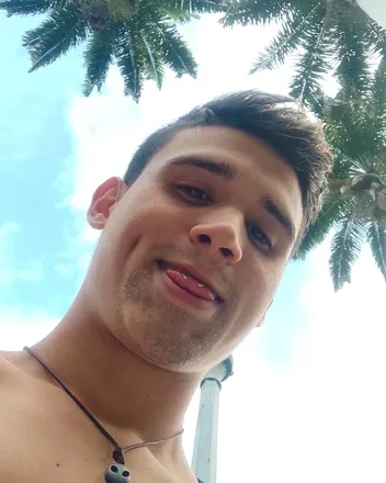 OnlyFans cuenta u187235230 header 2