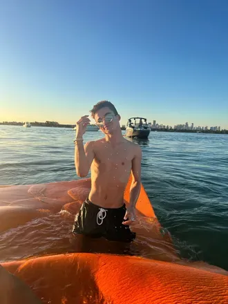 OnlyFans cuenta twinkboy2420 avatar 1