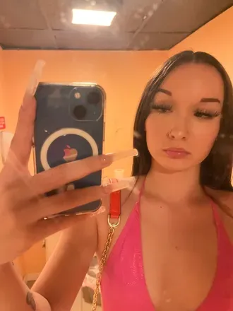 OnlyFans cuenta ravenmayy avatar 1