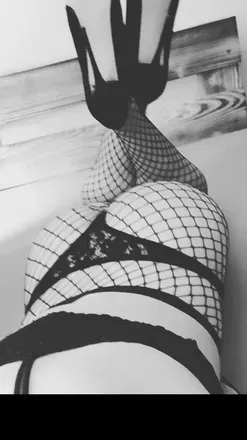 OnlyFans account  lucytrap header 2