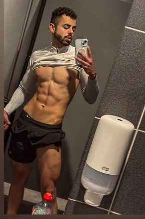 OnlyFans cuenta estebanvallejo18 header 2