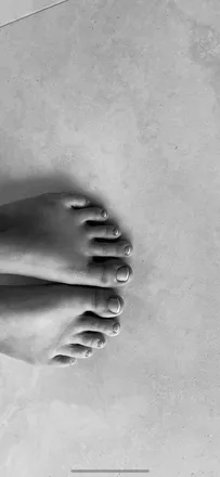OnlyFans cuenta blissfullybarefeet header 2