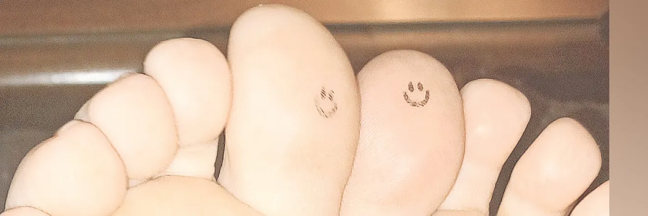 OnlyFans account  needsomezen header 2
